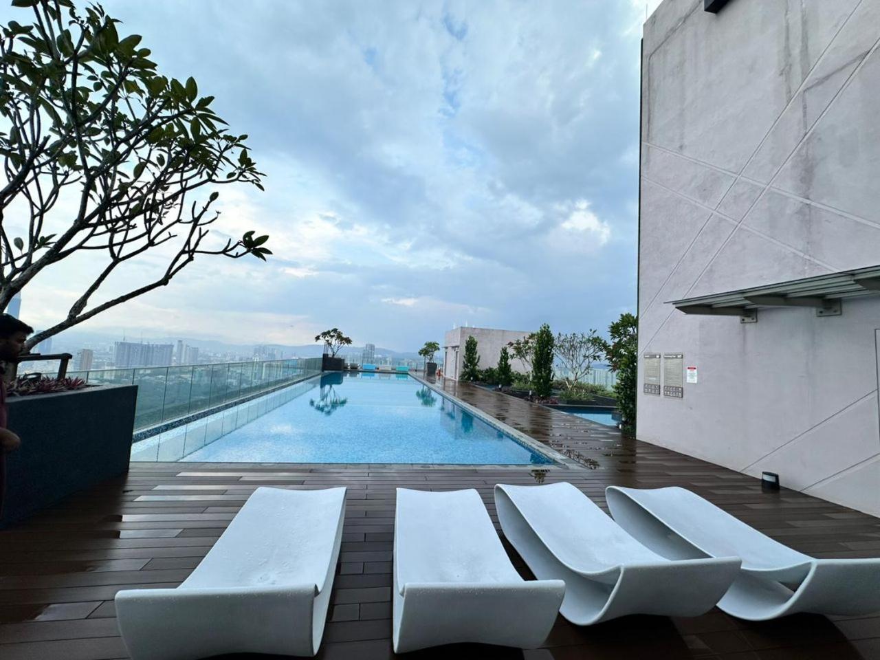 Apartment The Reviria Kl Sentral Sky Deck By Washan *